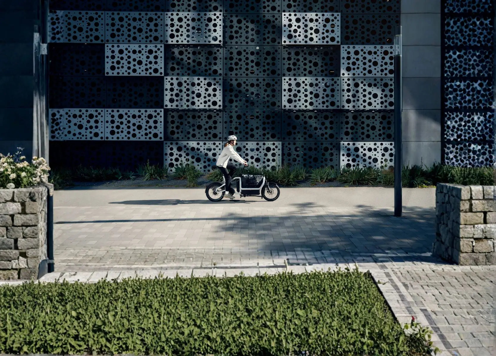 Front Loader Cargo E-Bikes