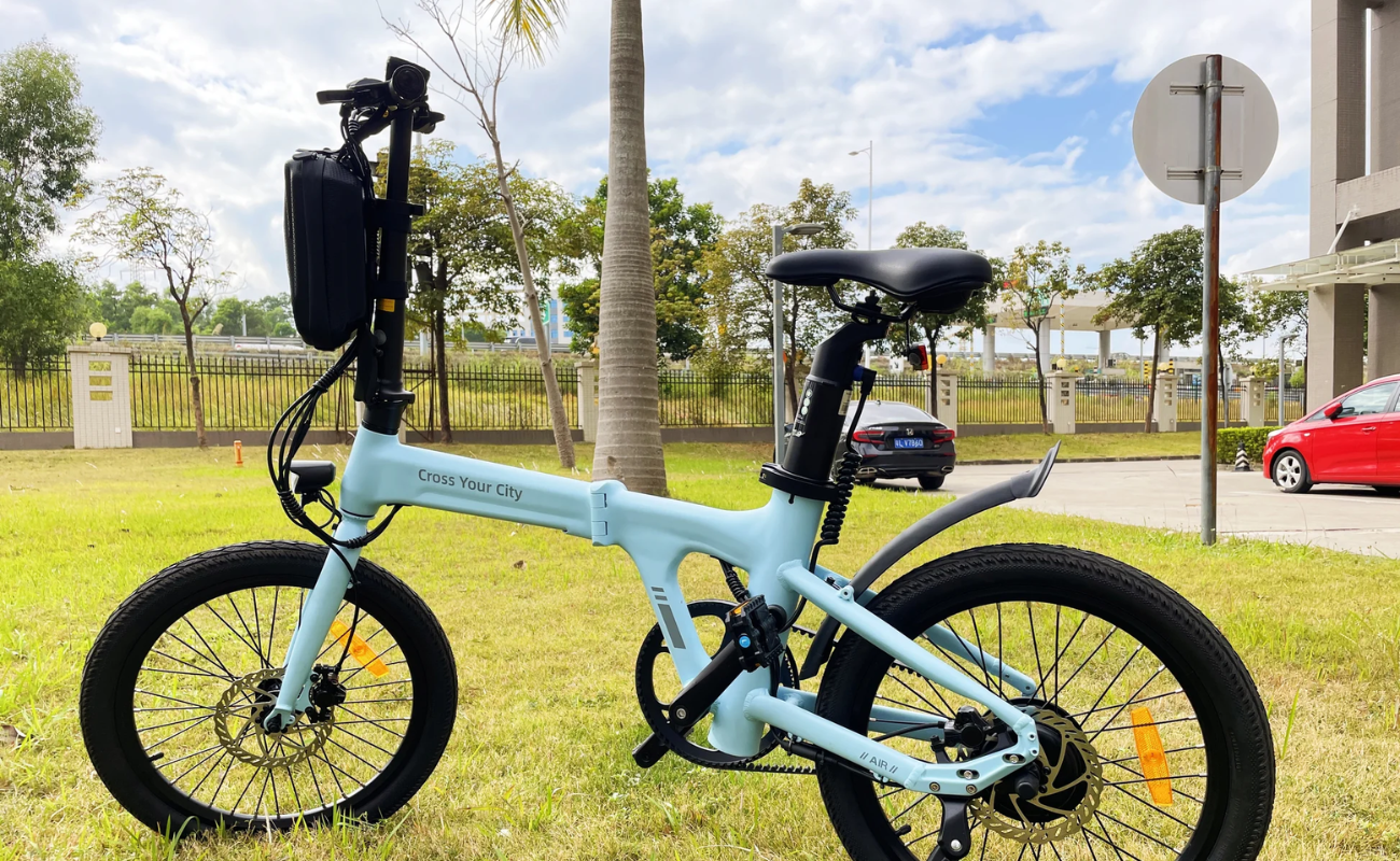 ADO Front Bag Lifestyle view | Electric Bikes Brisbane
