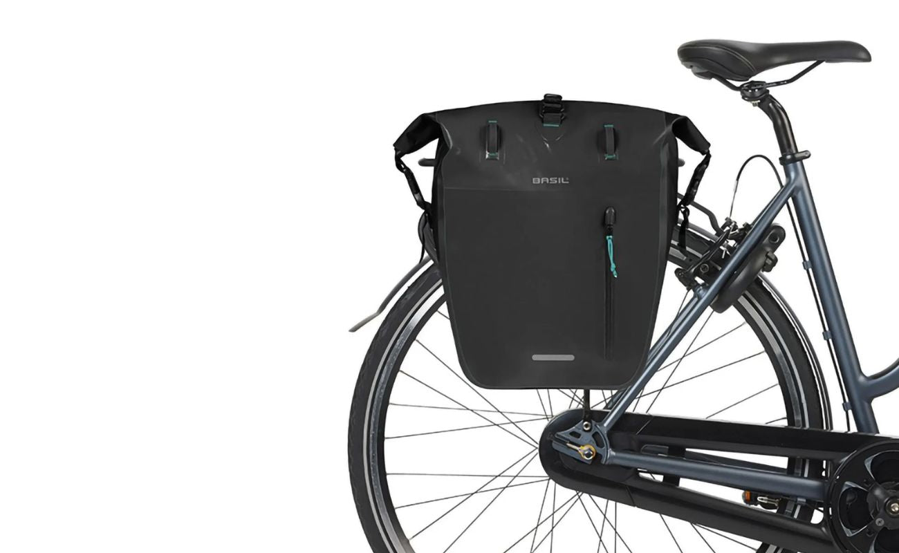 Basil Rivo L Single Pannier mounted on rear bike luggage rack