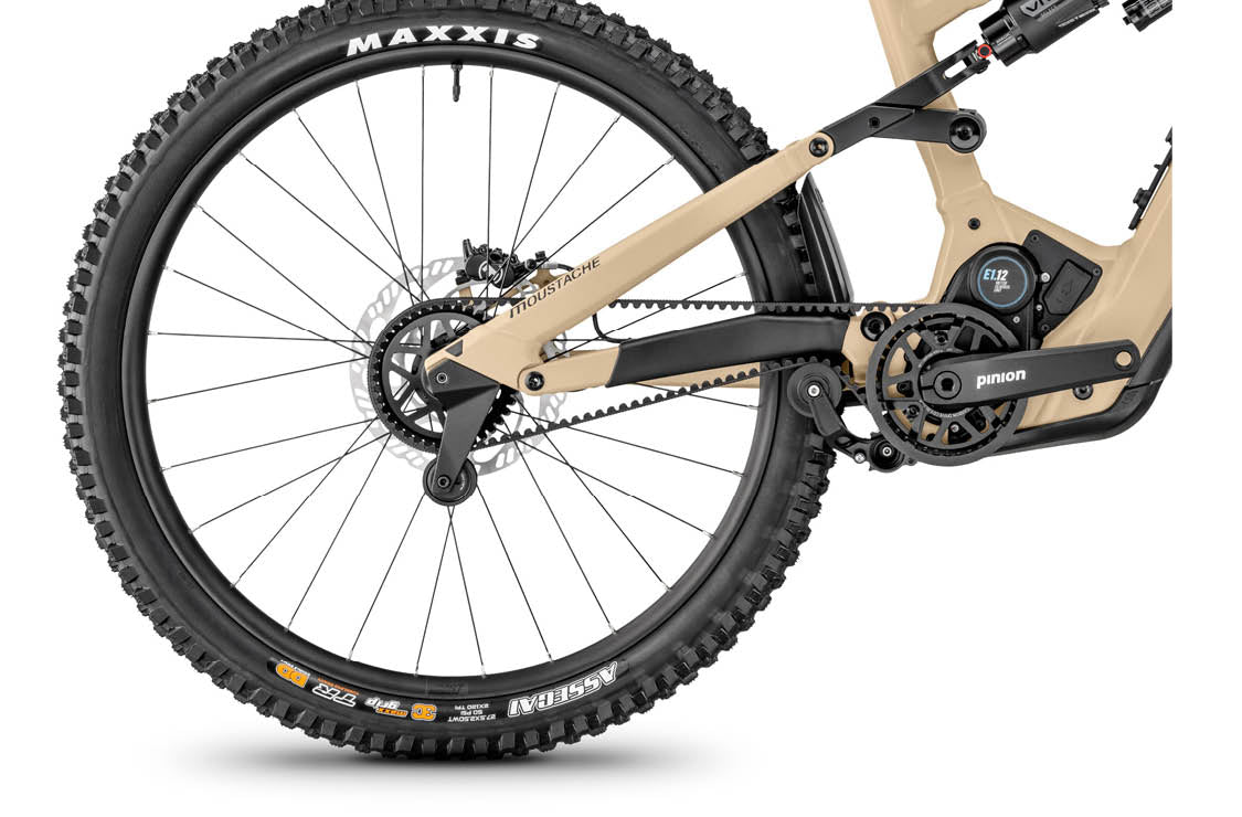 Close-up of rear of Clutch 160.8 electric mountain bike with Pinion PGU motor and belt drive | Electric Bikes Brisbane