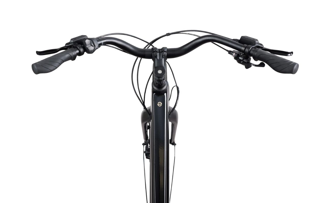 Norco Scene VLT 2 high-rise city handlebar with ergonomic grips and Hyena controller