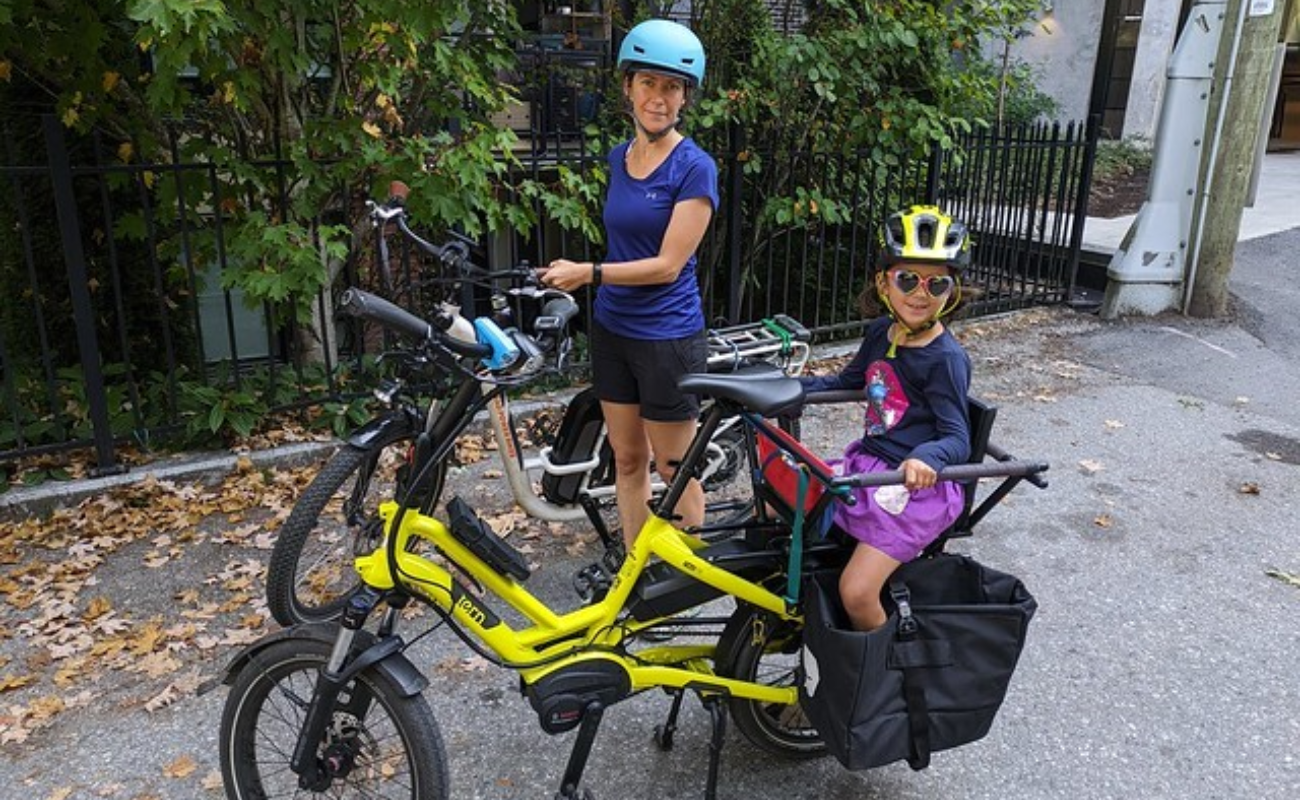 Lifestyle shot with Kid Passenger | Electric Bikes Brisbane